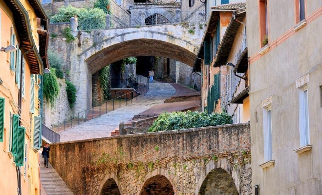 Hotel San Sebastiano Перуджа Экстерьер фото