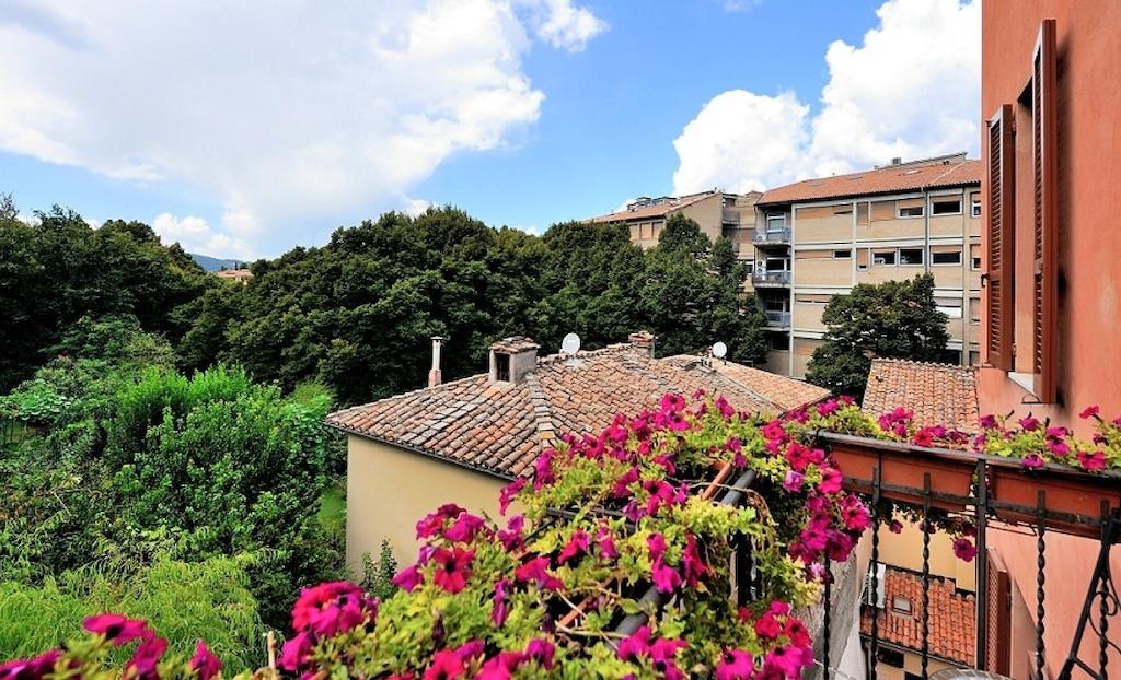 Hotel San Sebastiano Перуджа Экстерьер фото