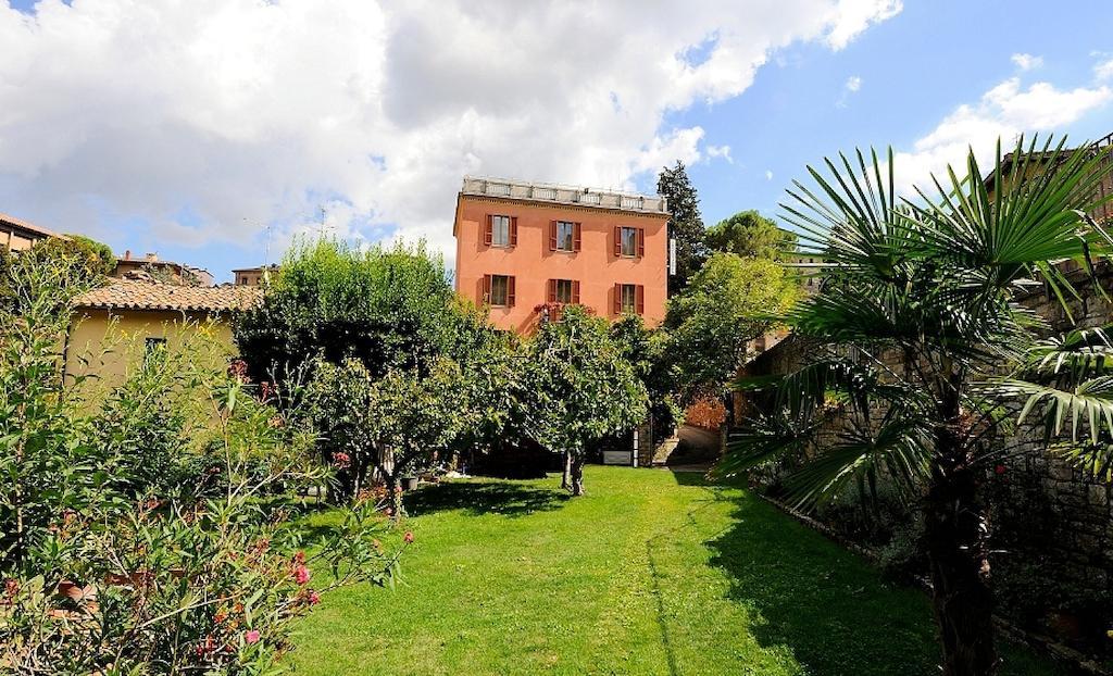 Hotel San Sebastiano Перуджа Экстерьер фото